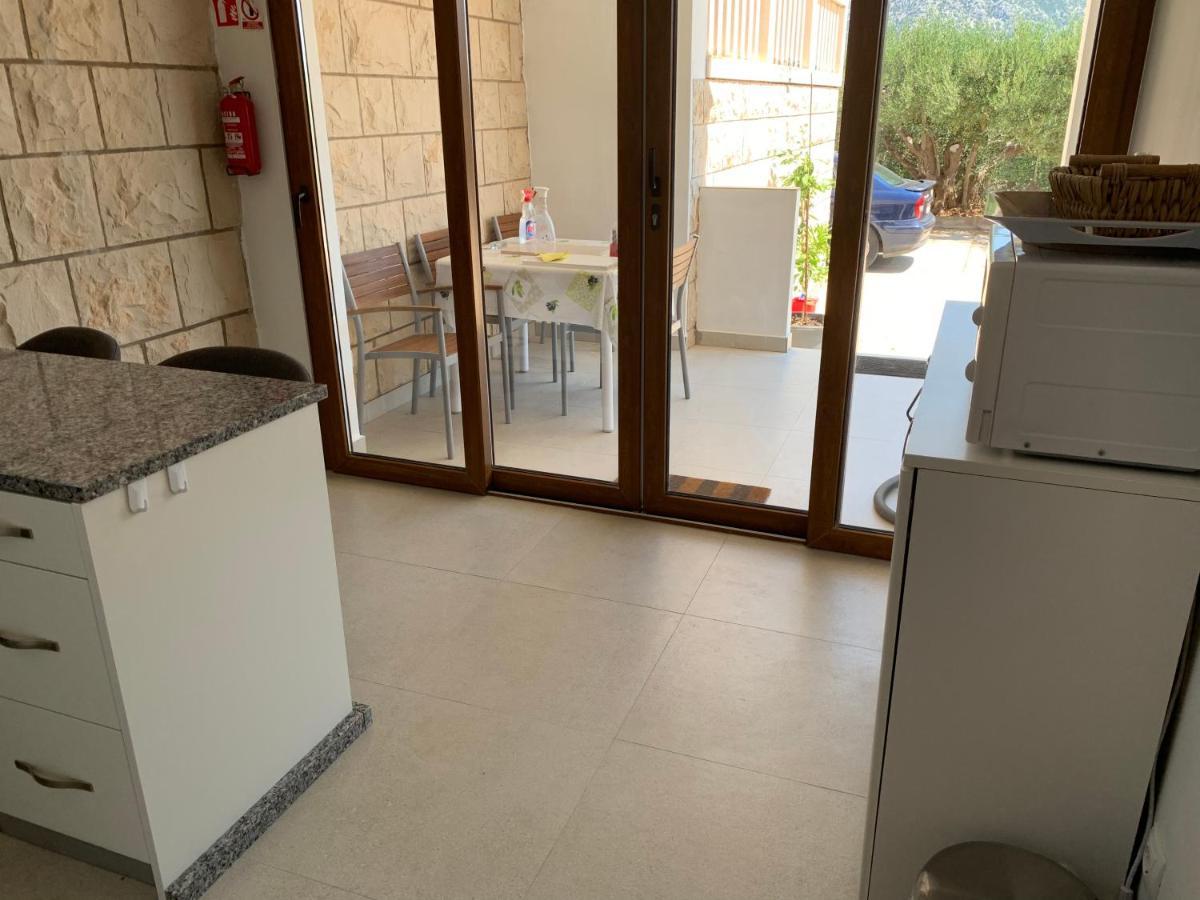 Apartmani Tonko Рачишче Экстерьер фото