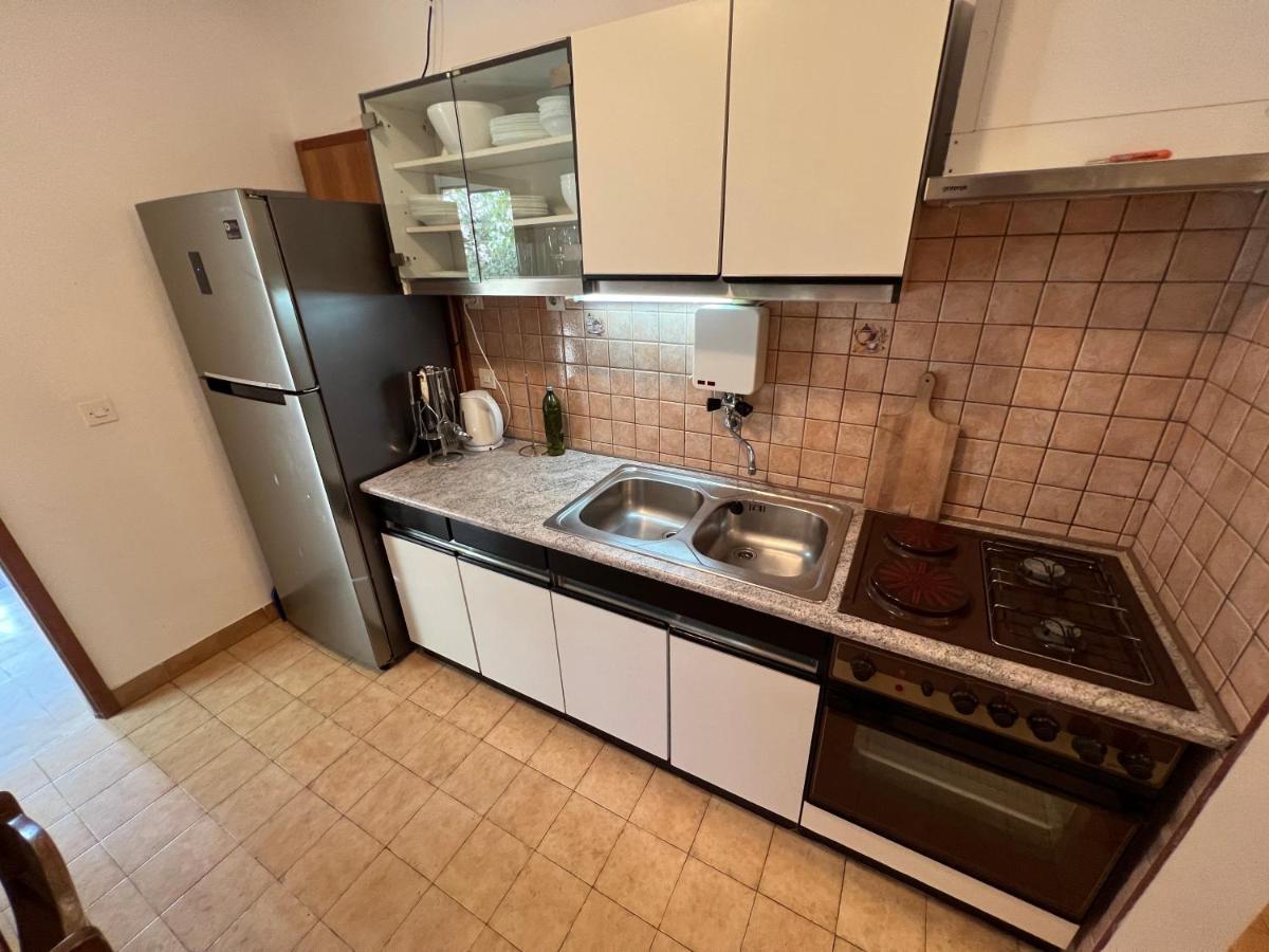 Apartmani Tonko Рачишче Экстерьер фото